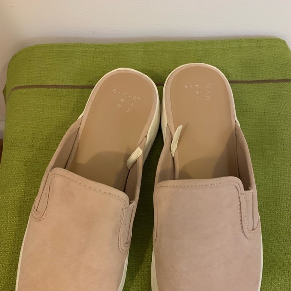 A New Day pink suede slip-ons, size 8 - Picture 2 of 5